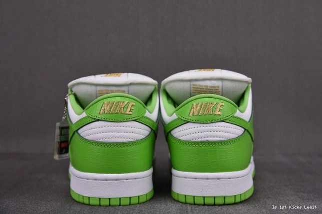 Frozen Moments Jordan WMNS Air AQ9129-001 4 0821